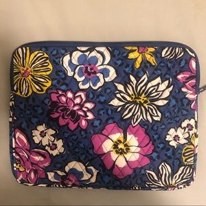 NEW Vera Bradley 15 in. Laptop Case